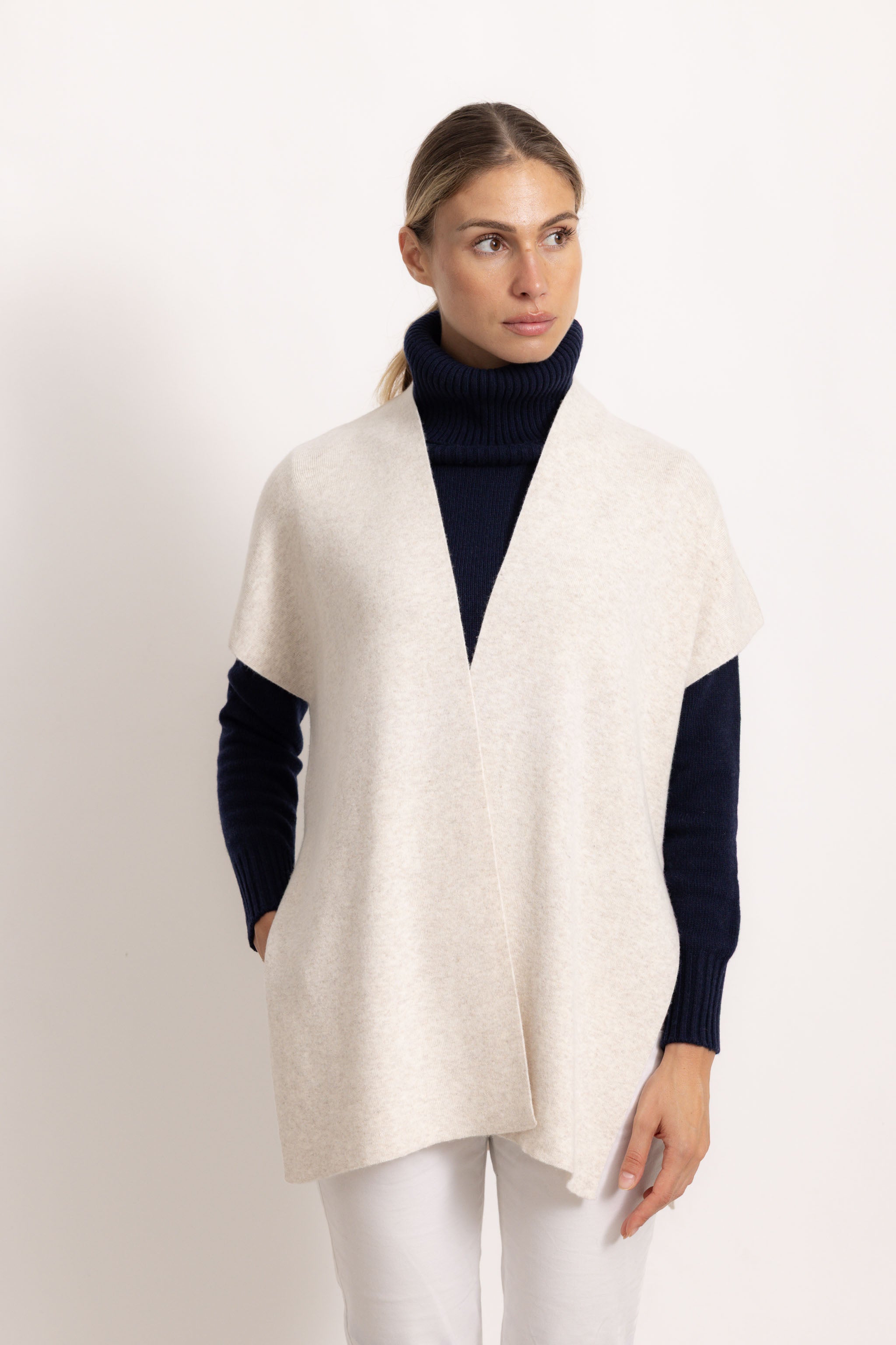 CATERINA - Poncho gilet (Beige Chiaro)