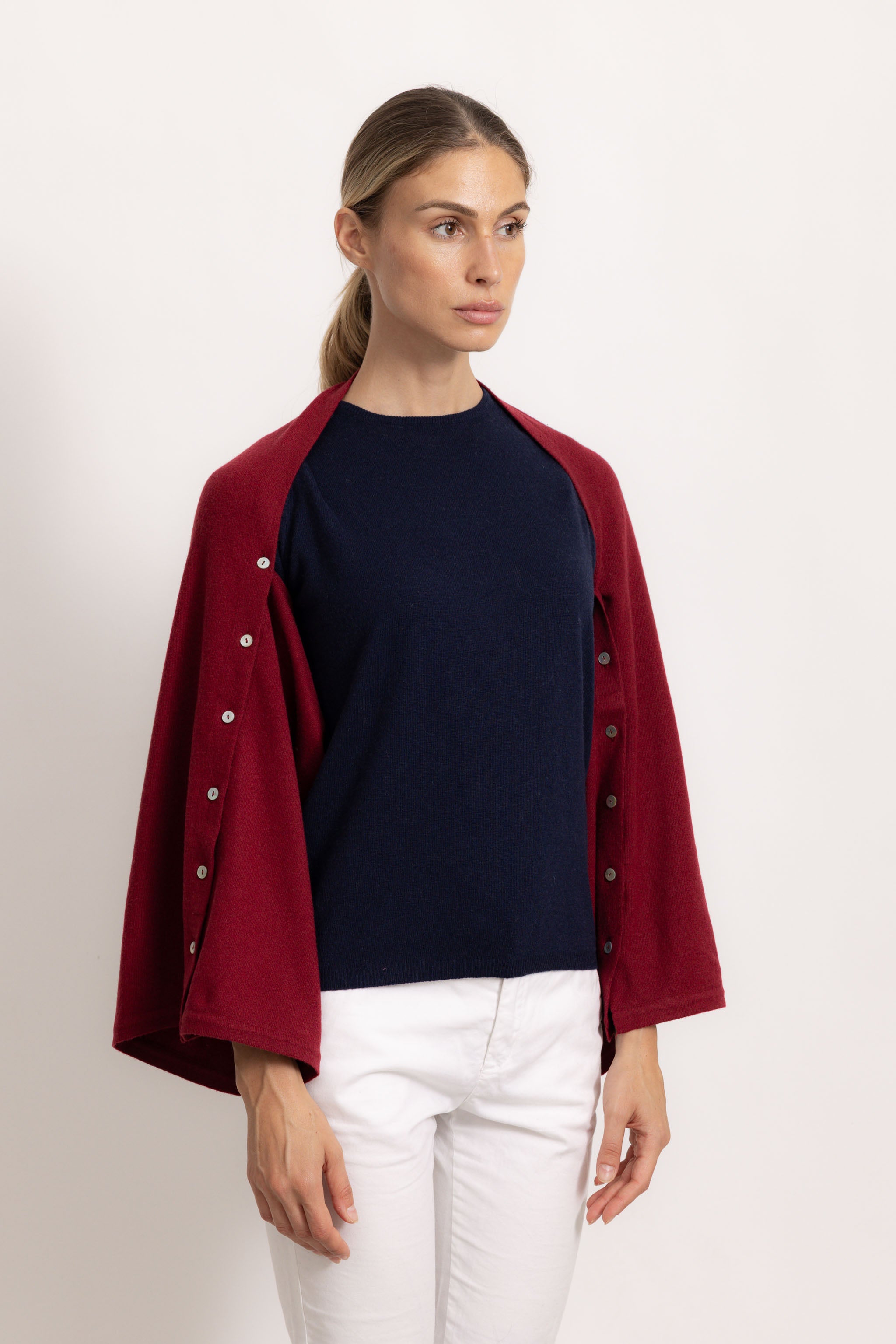 LAVINIA - Poncho con bottoni (Bordeaux)