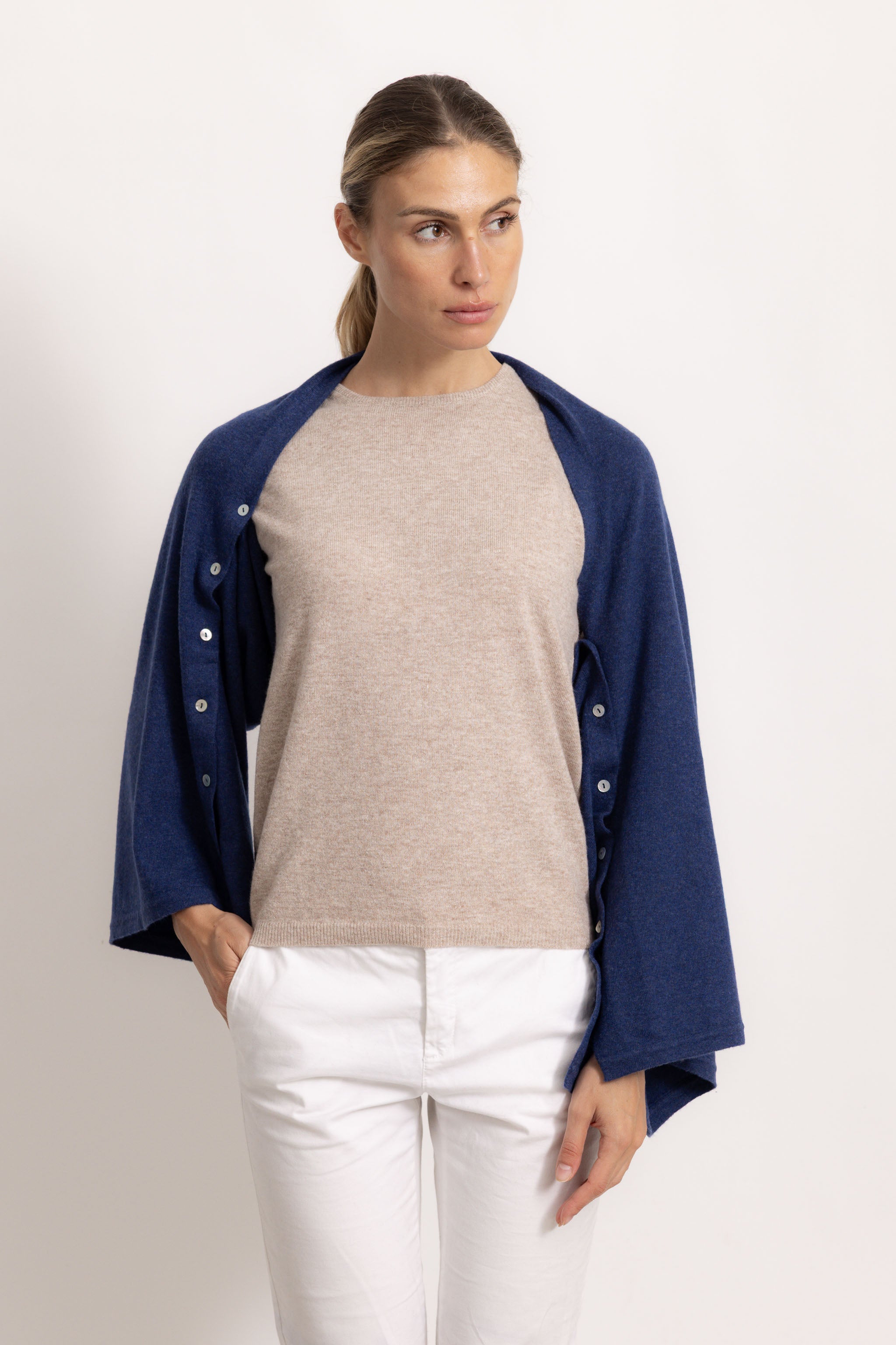 LAVINIA - Poncho con bottoni (Marine)