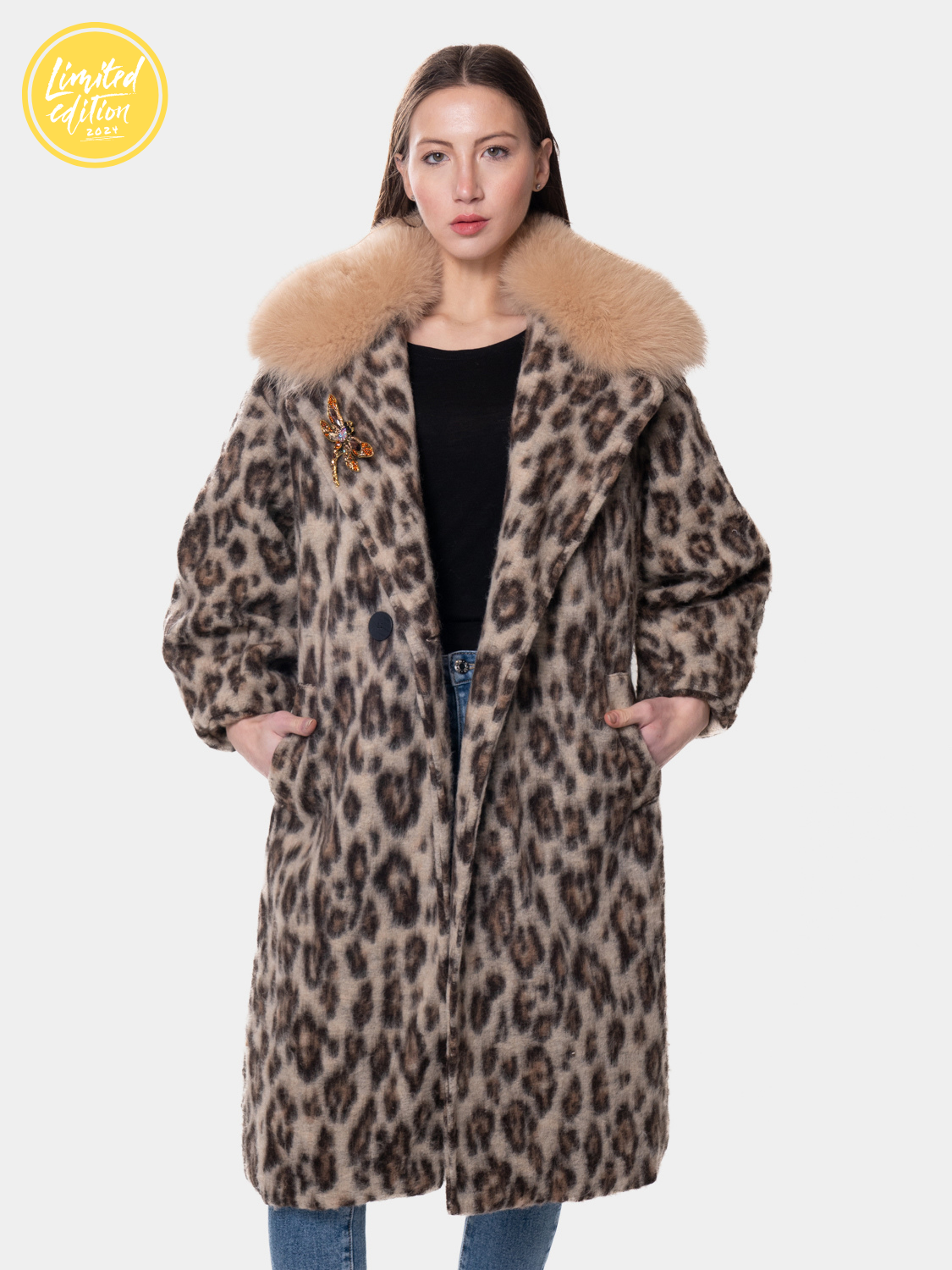 Animalier Coat with Dragonfly Brooch - Limited Luxury Edition