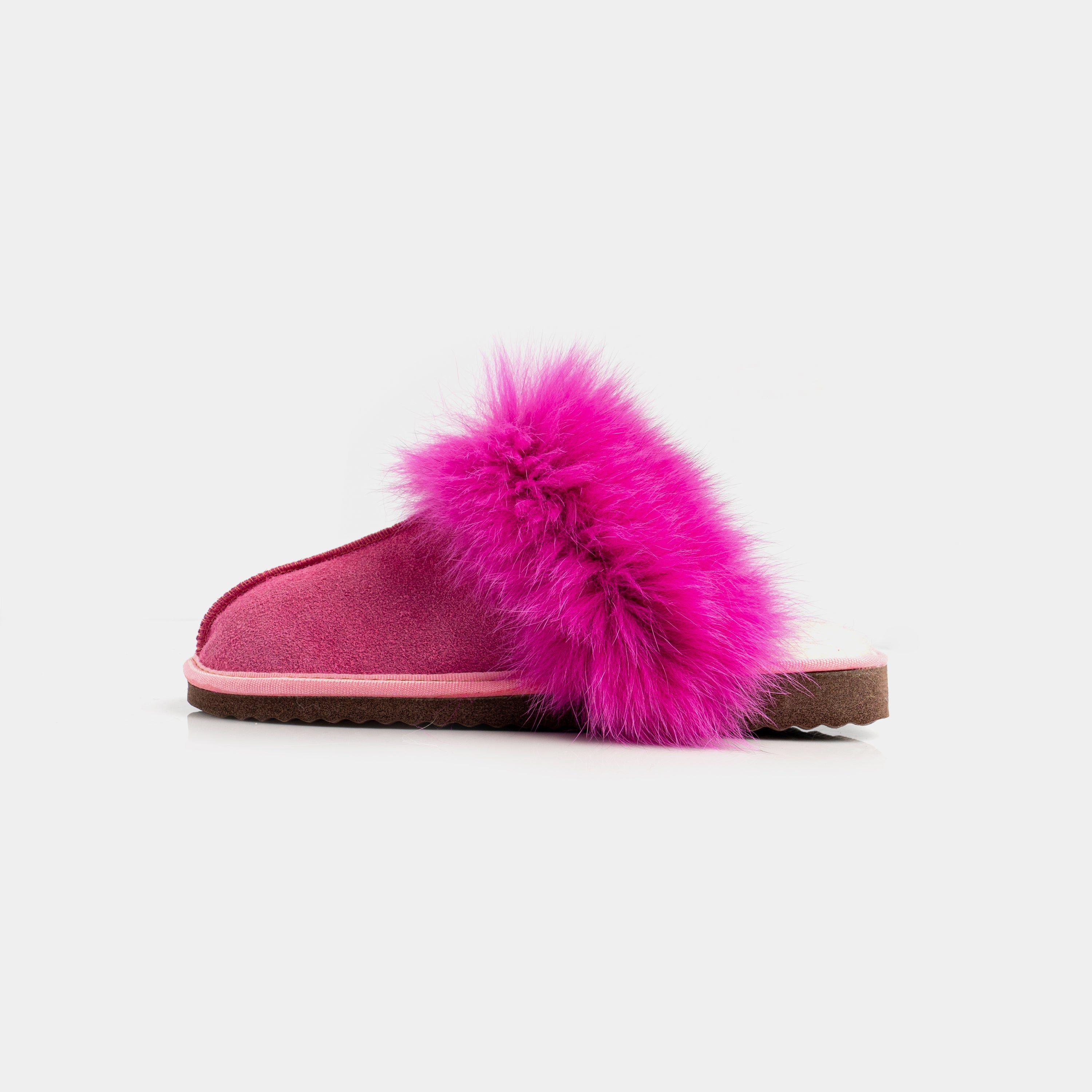 Cervinia - Closed suede slipper with Fuchsia Sheepskin and Fox