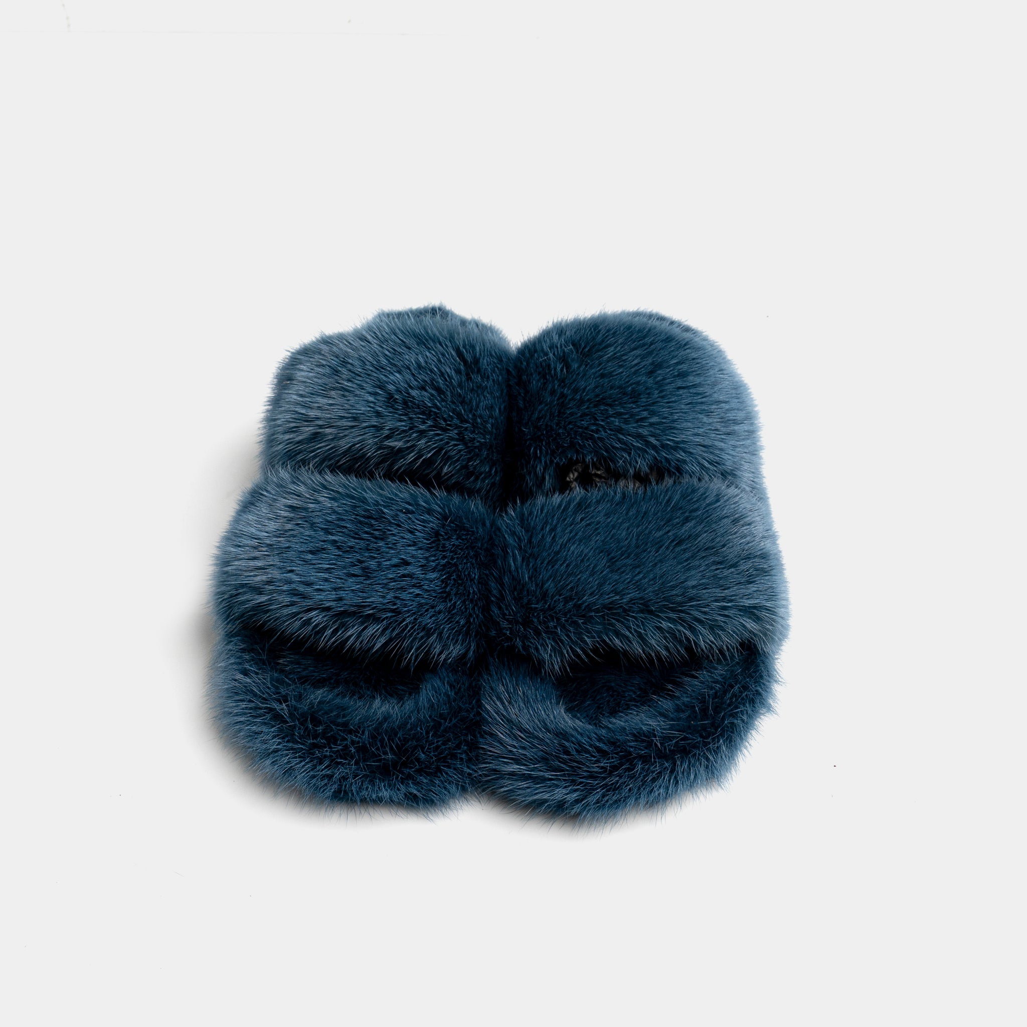 CORTINA - Double band slipper with Ocean Blue Mink Fur