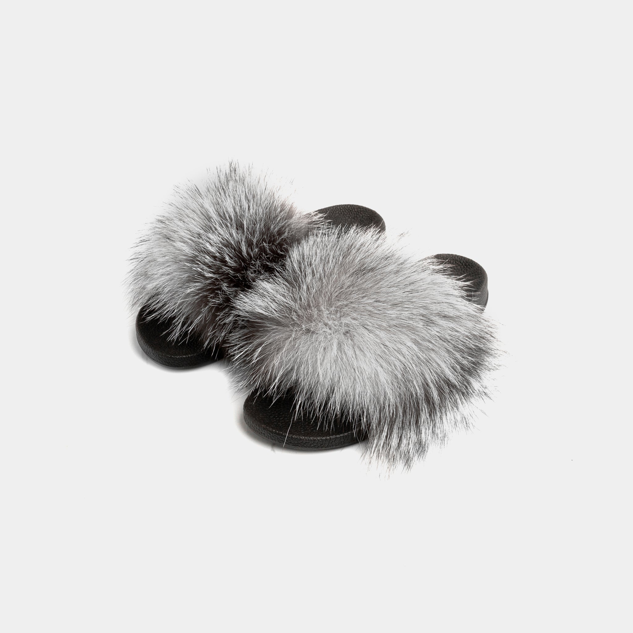 St. Moritz - Silver Gray Fox Fur Slipper