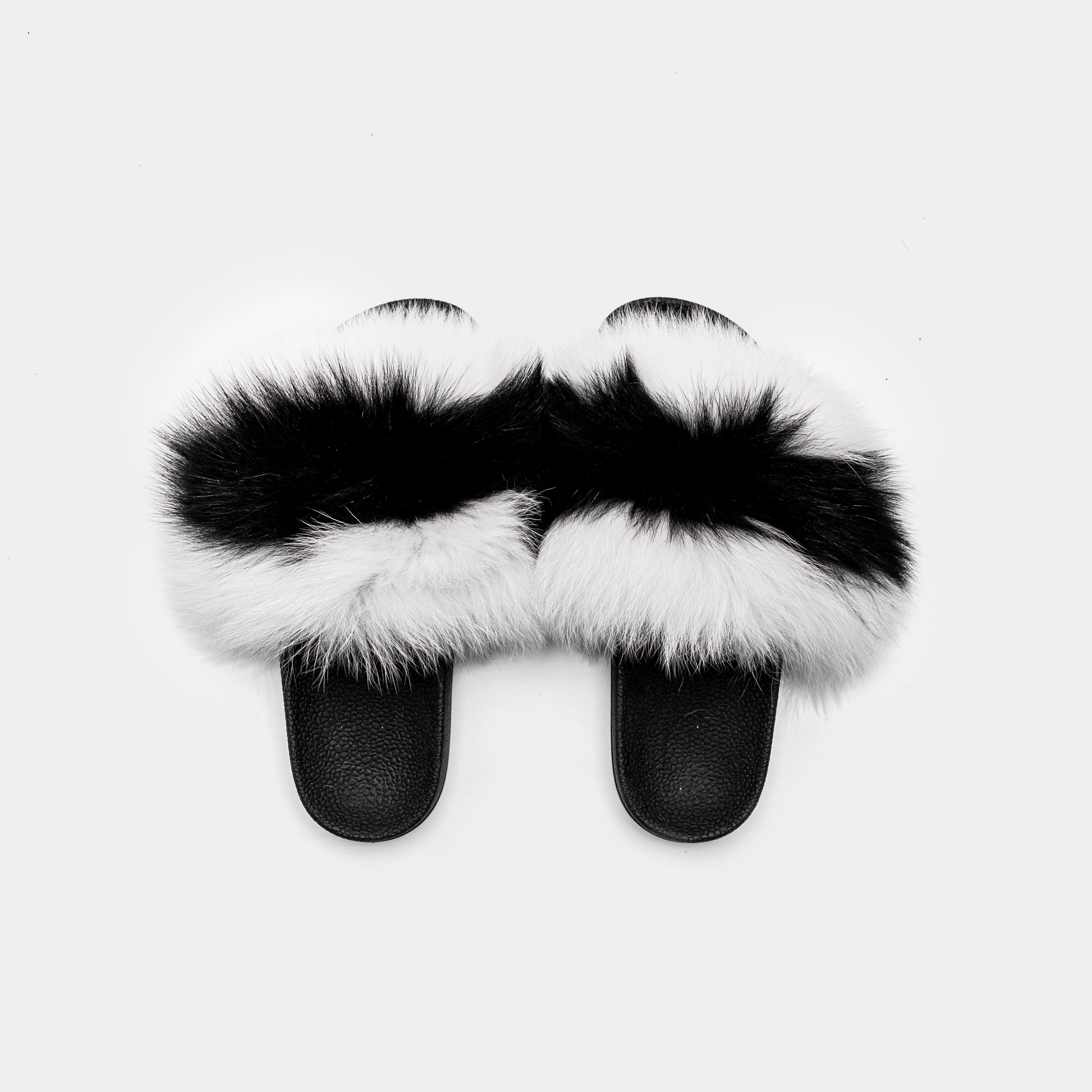 St. Moritz - Black & White Fox Fur Slipper