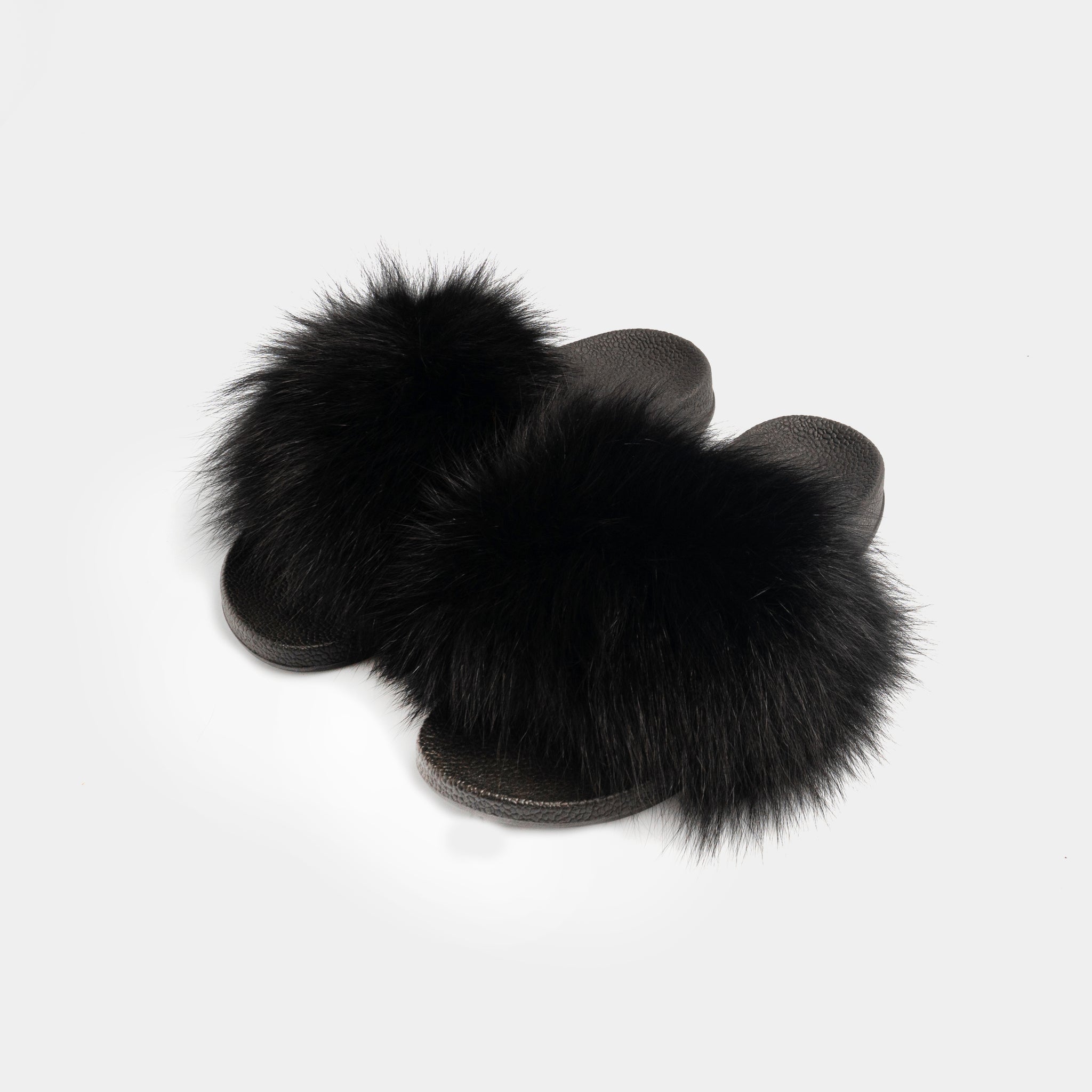 ST. MORITZ - Black Fox Fur Slipper