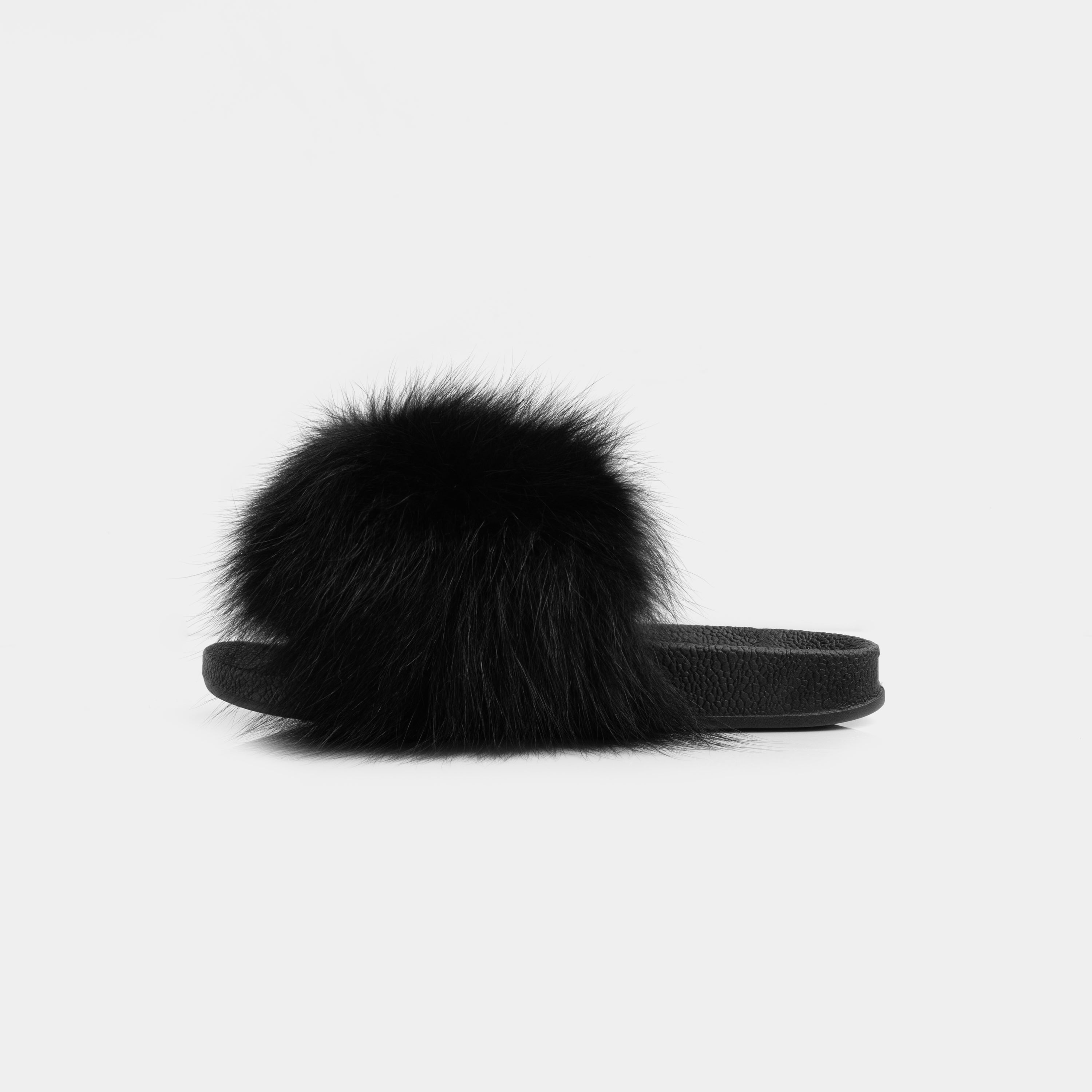 ST. MORITZ - Black Fox Fur Slipper