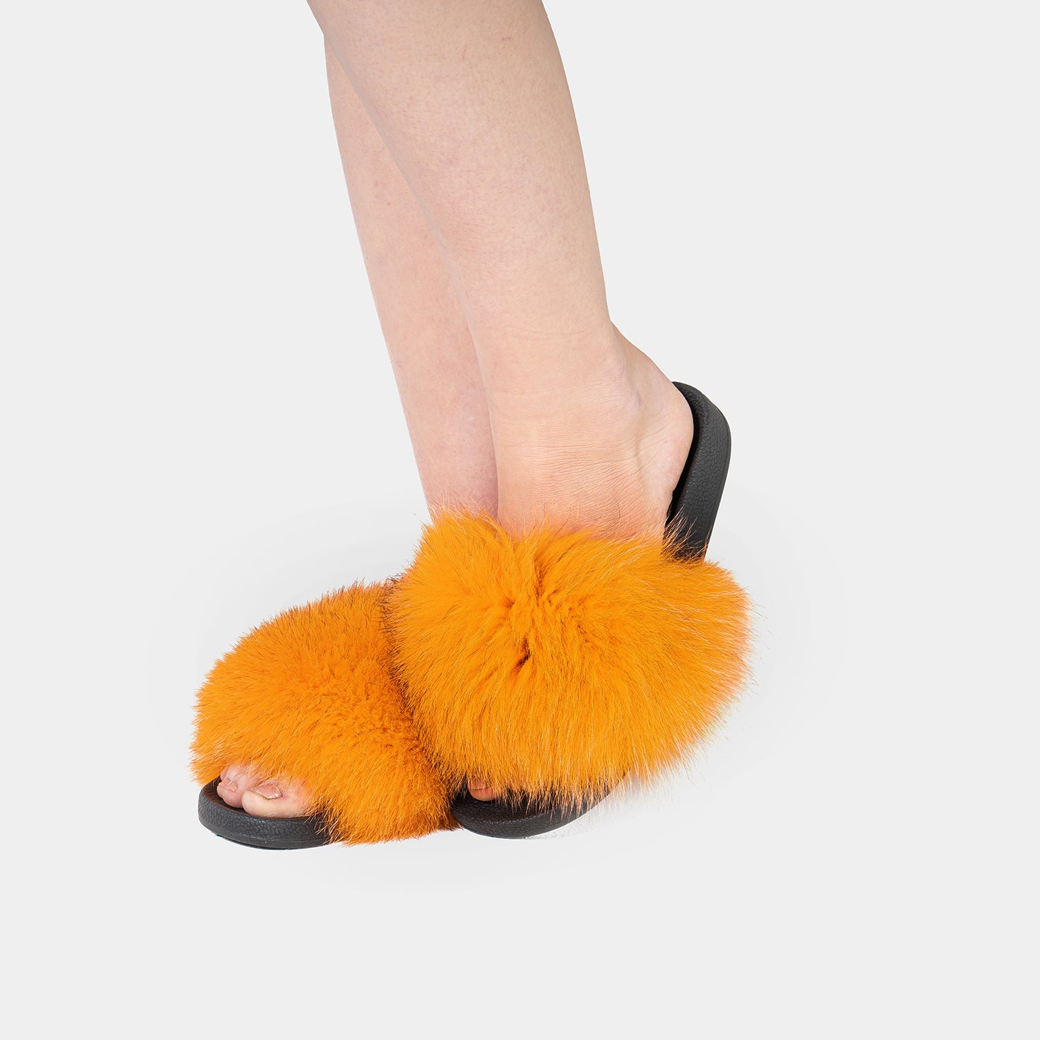 St. Moritz - Orange Fox Fur Slipper