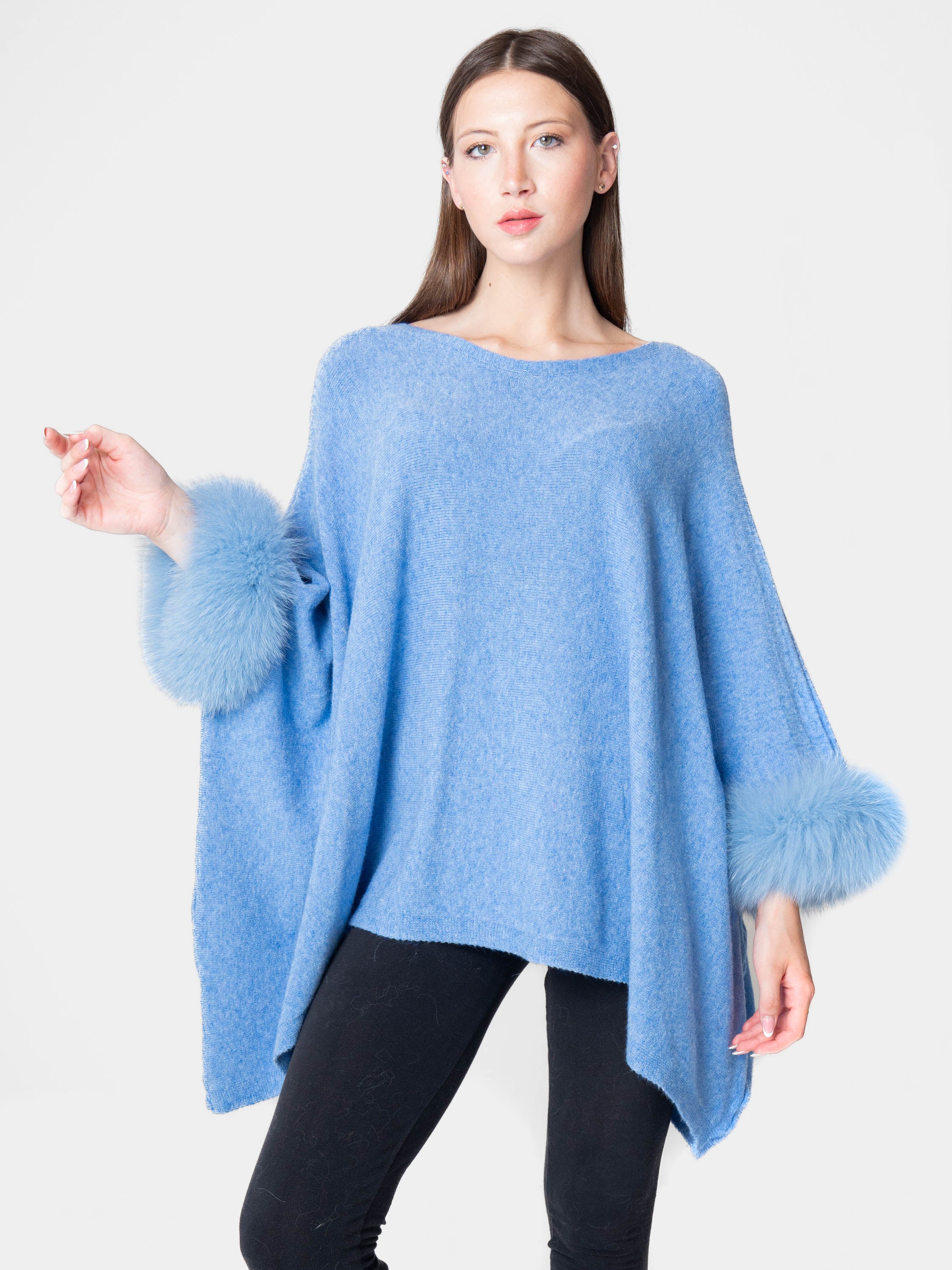 London - Poncho with fur on the cuffs Light Blue