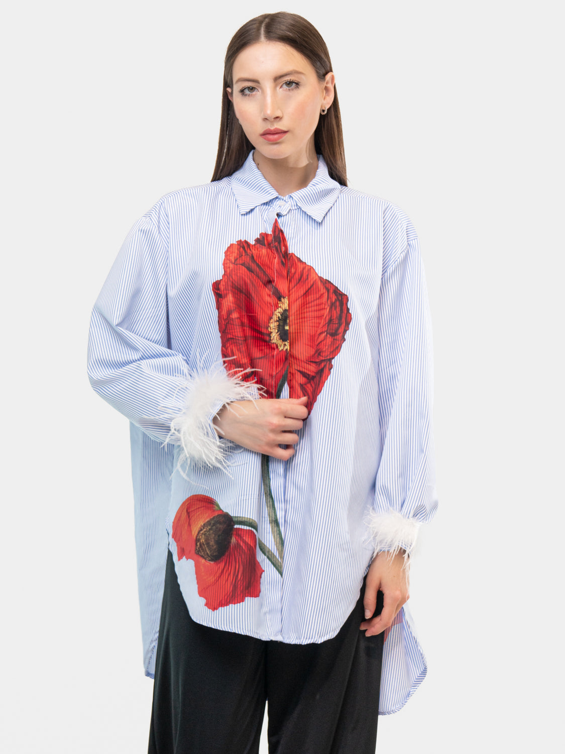 Camisa HAVANA - Blanca con Amapola Roja en Busto y Espalda