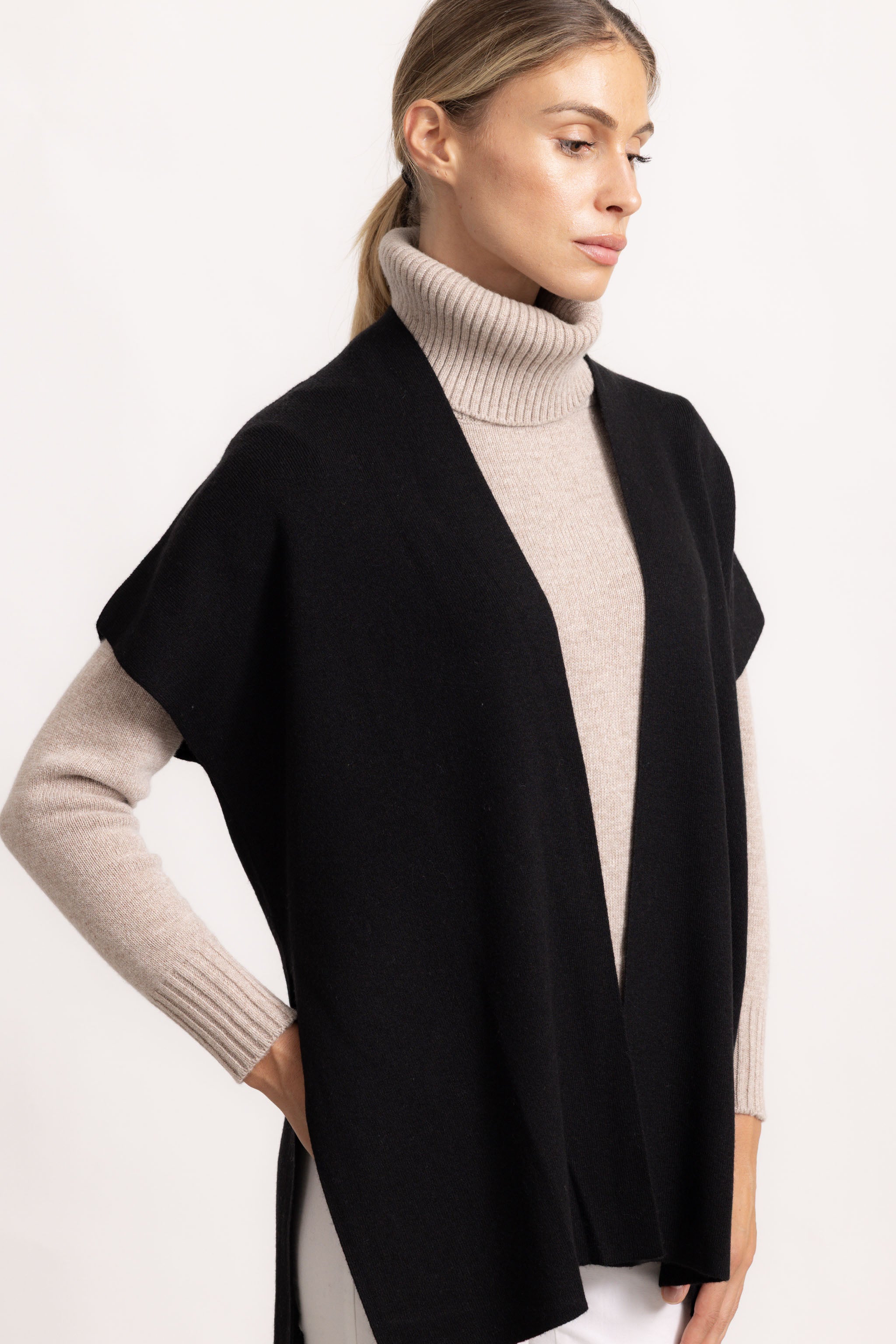 CATERINA - Poncho gilet (Nero)