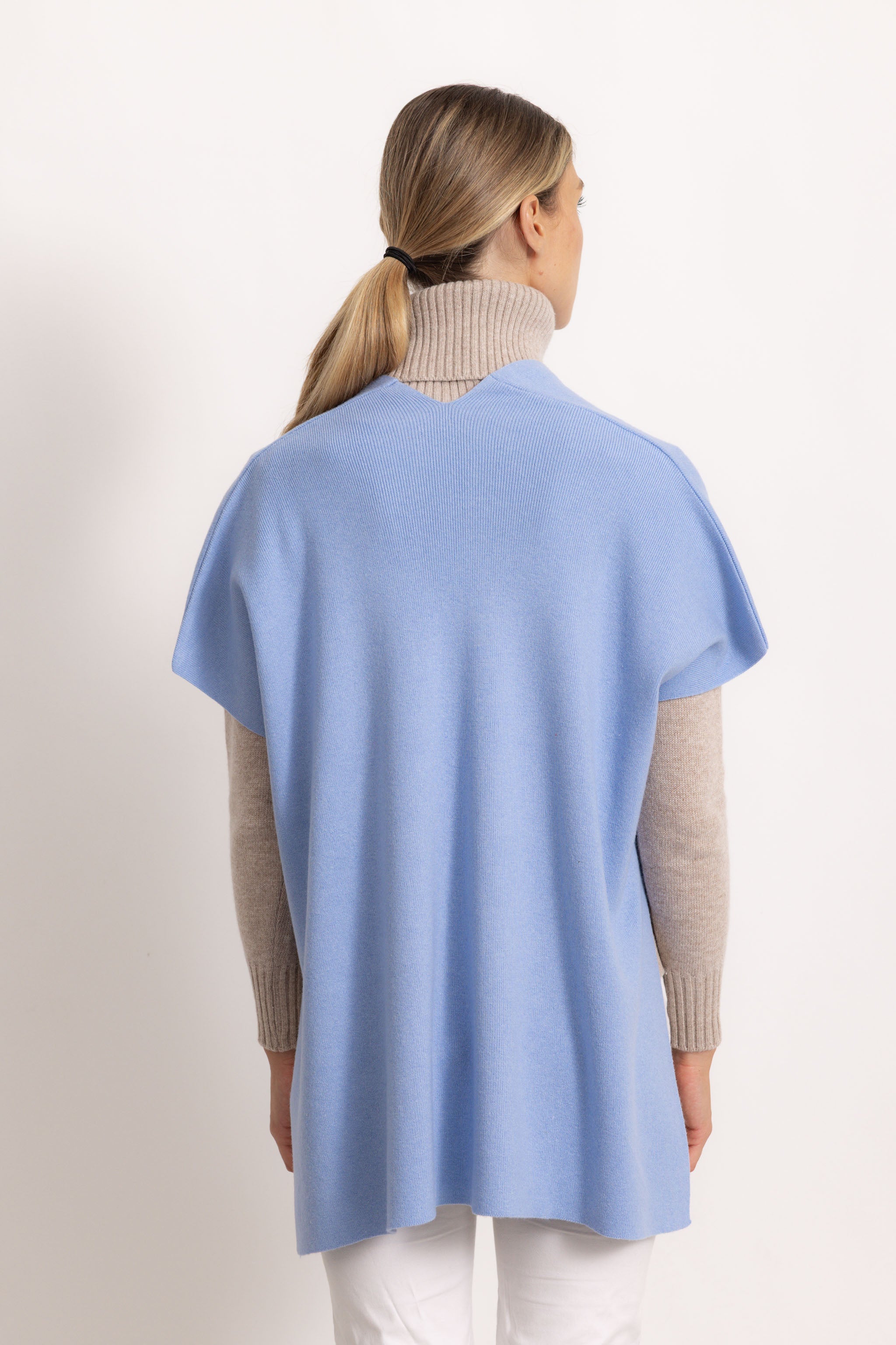 CATERINA - Poncho gilet (Polvere)