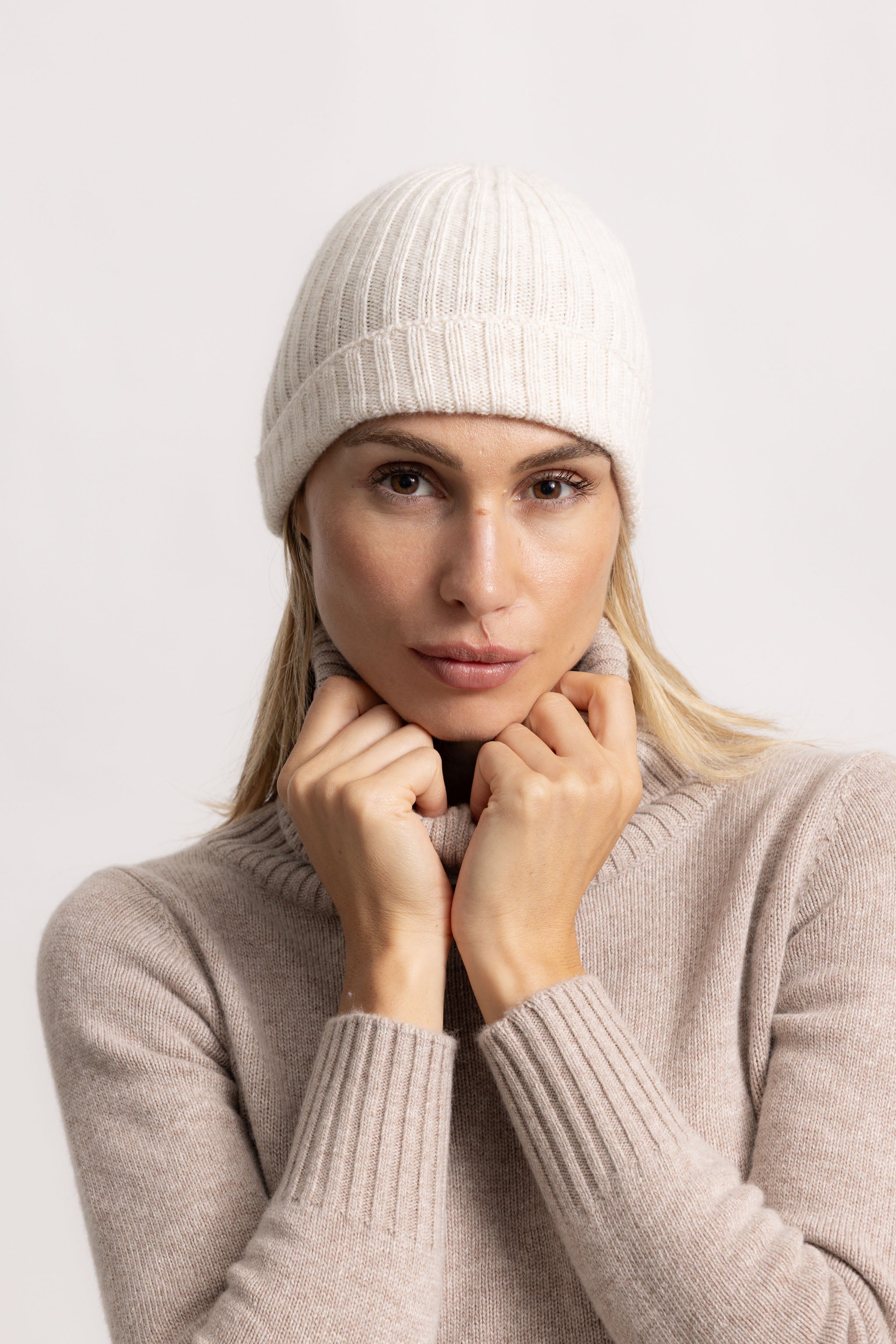 COSTANZA - Cappello a coste (Beige Chiaro)