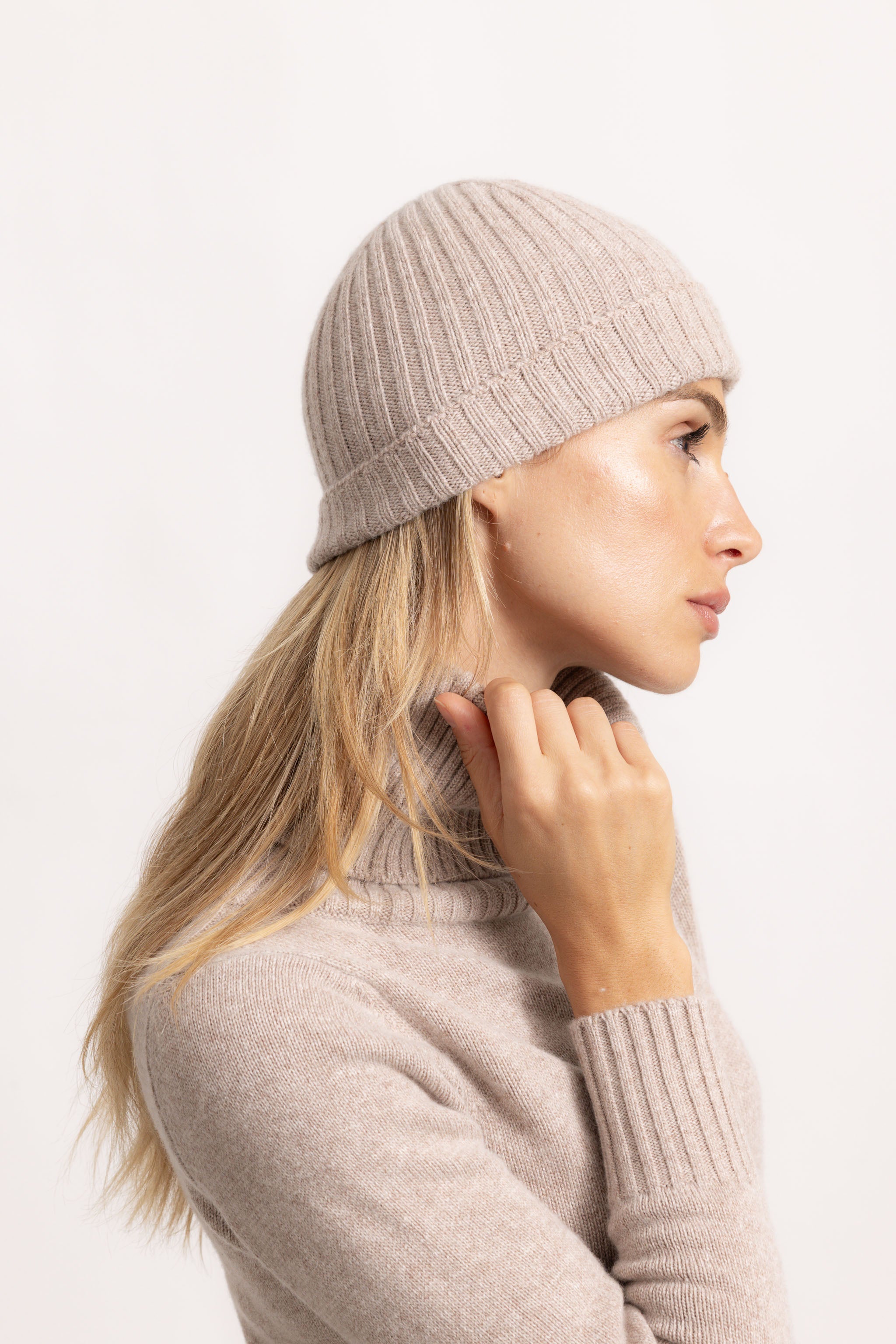 COSTANZA - Cappello a coste (Beige Medio)
