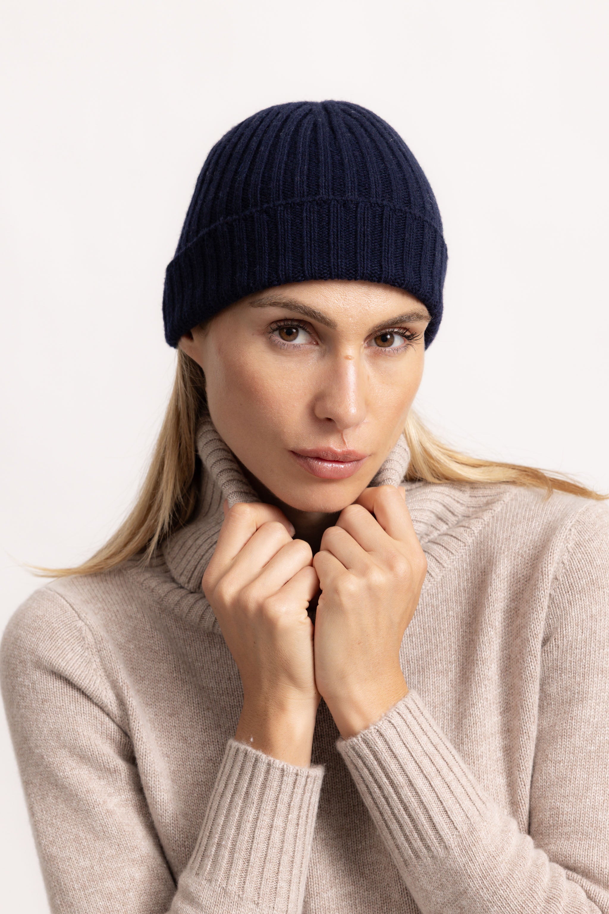 COSTANZA - Cappello a coste (Blu Navy)