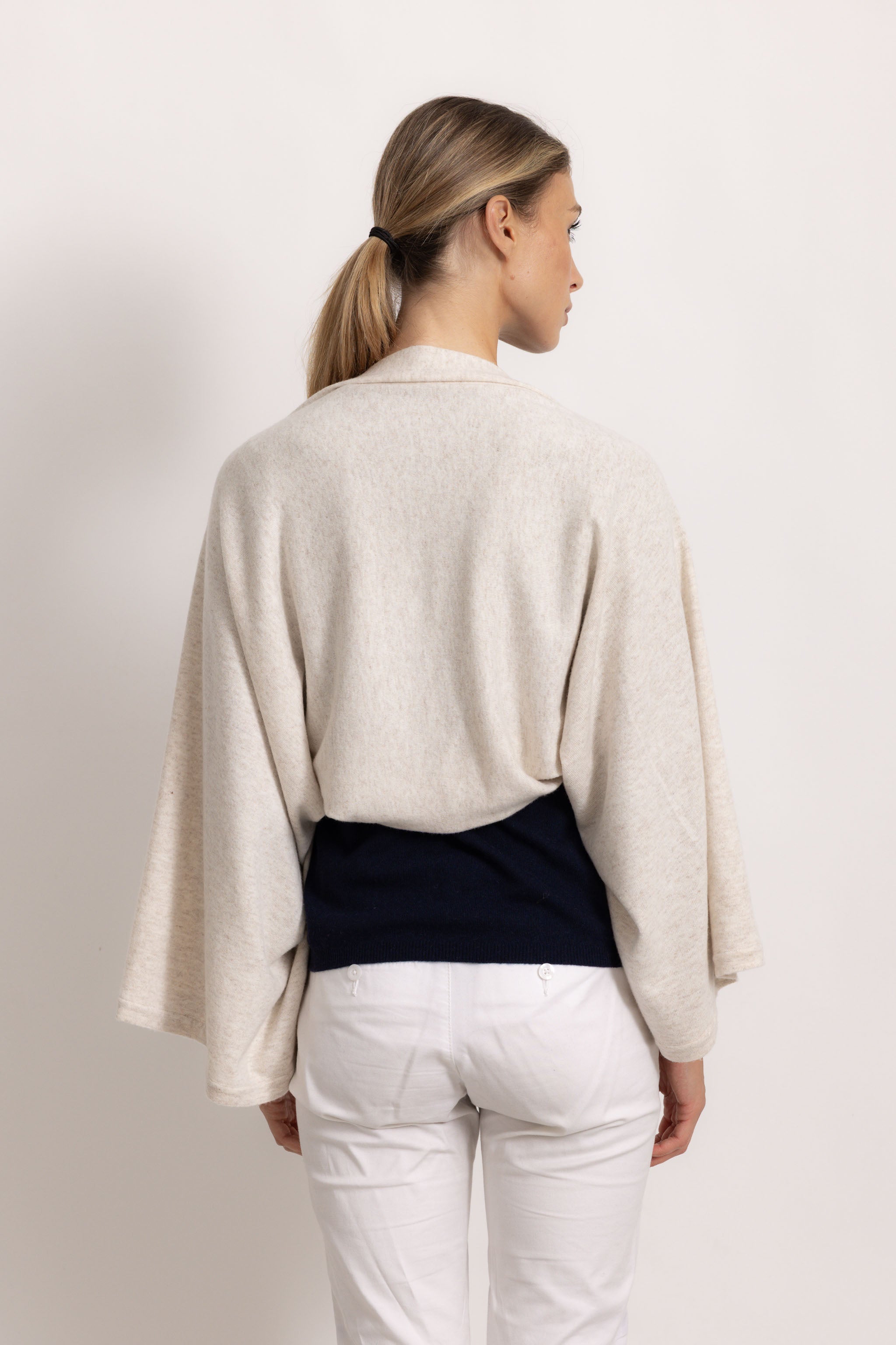LAVINIA - Poncho con bottoni (Beige Chiaro)