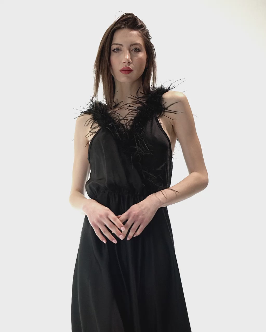 PIETRASANTA - Dress with feathers on the neckline - Black