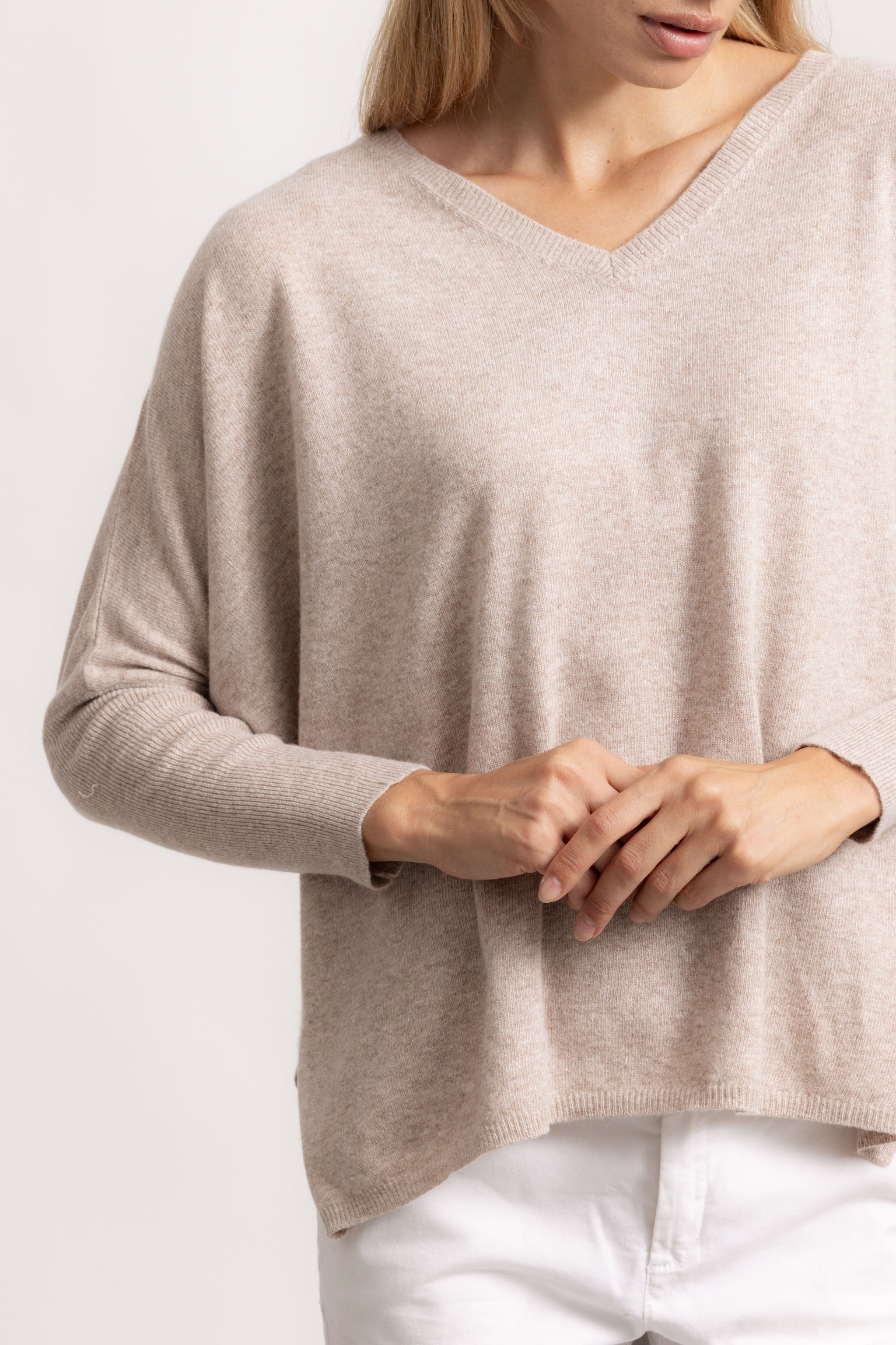 VITTORIA - Maglione con scollo v (Beige Chiaro)