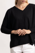 VITTORIA - Maglione con scollo v (Nero)