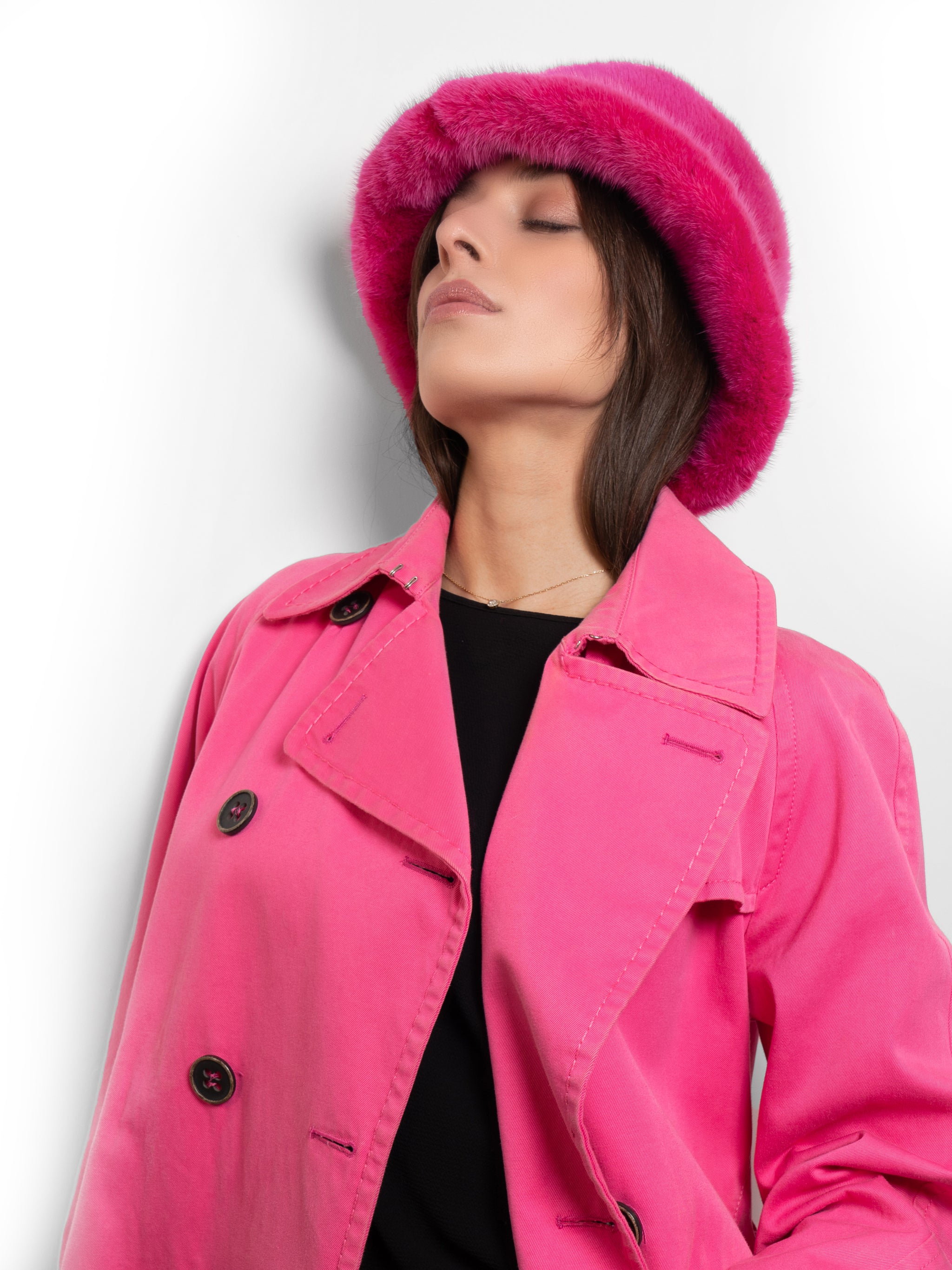 BUCKET HAT - in fuchsia mink