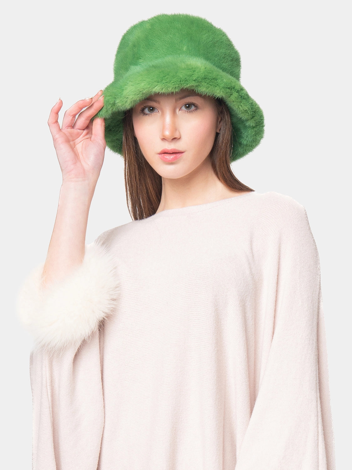 BUCKET HAT - in green mink