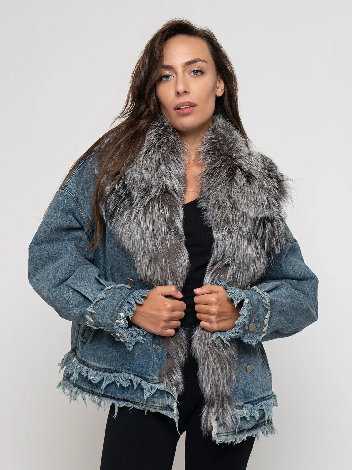 DENIM - chaqueta con borde de zorro plateado