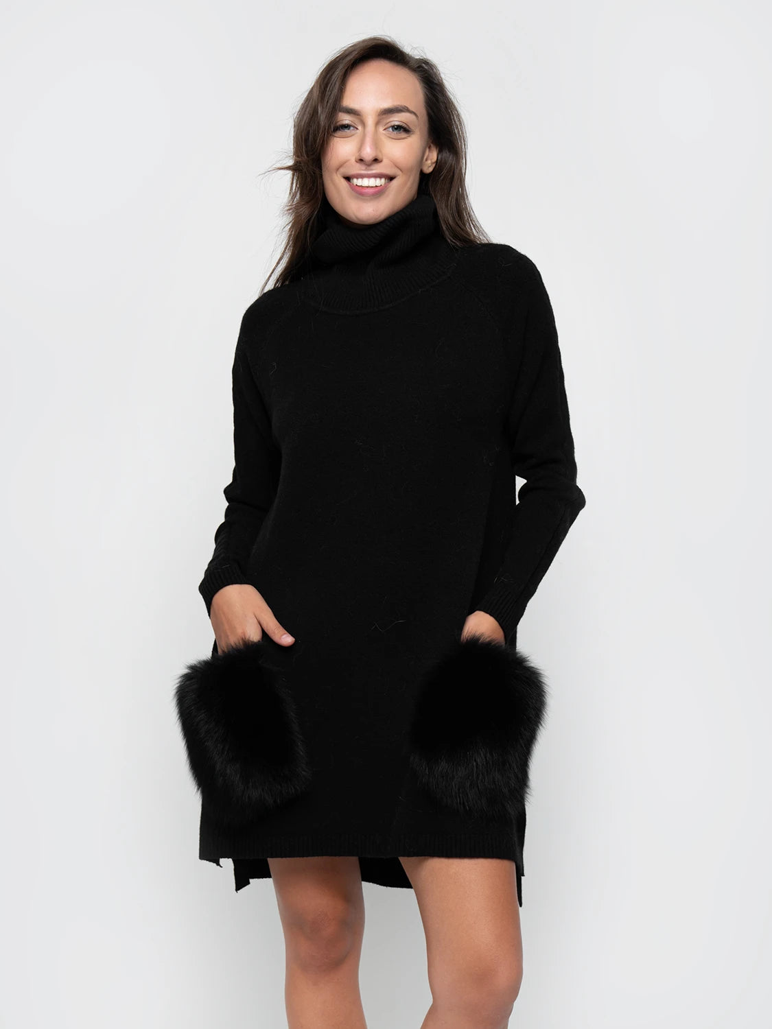 SHORT DRESS - pockets in black fox fur