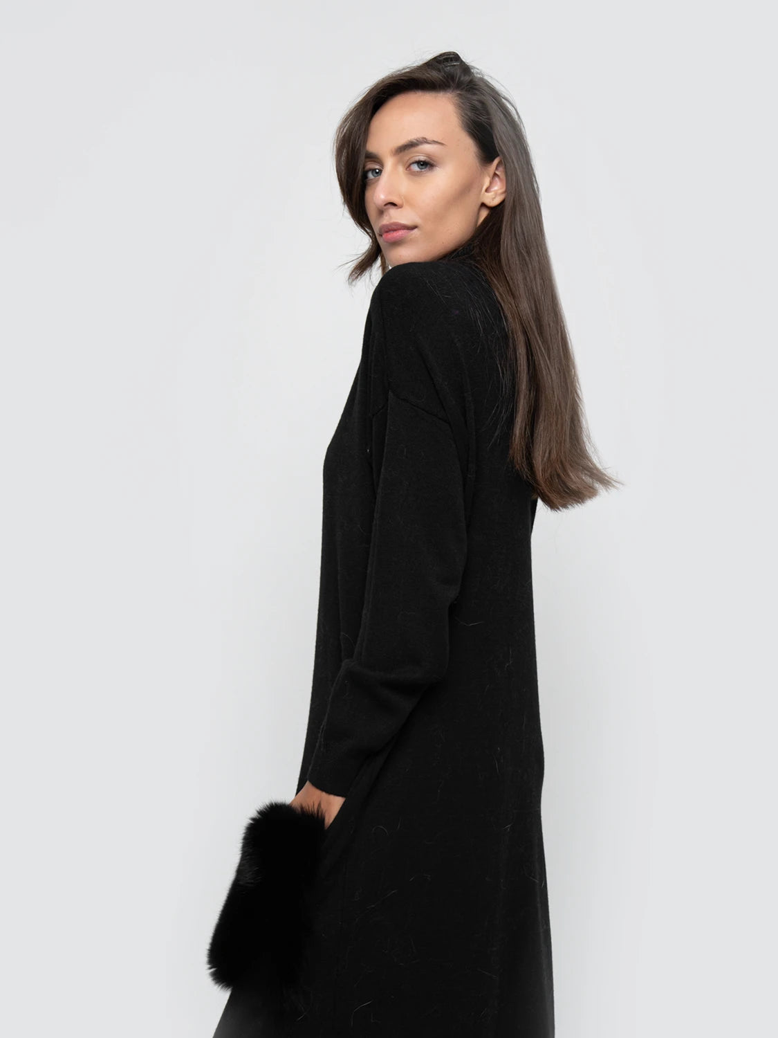 LONG DRESS - pockets in black fox fur