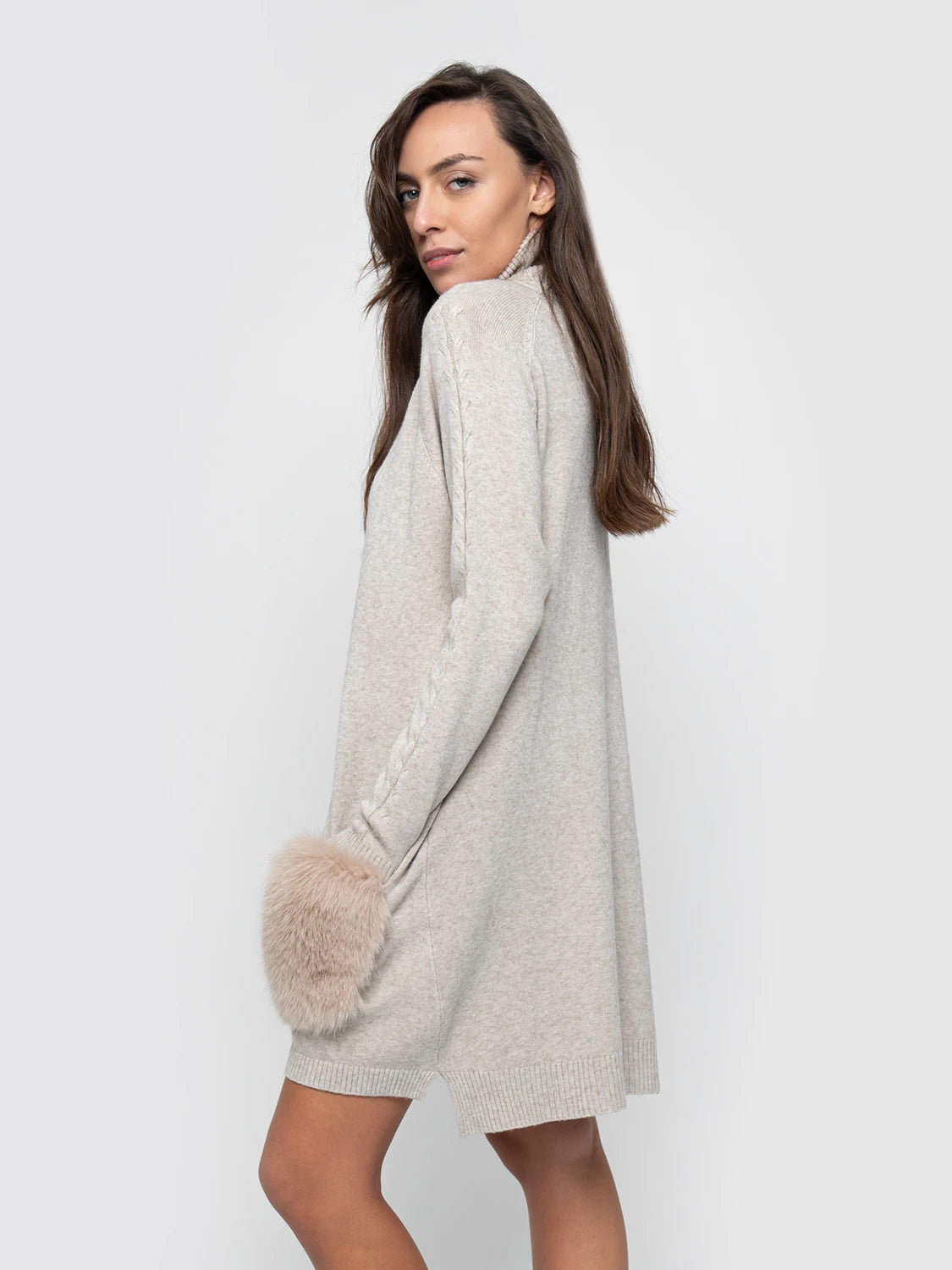 SHORT DRESS - pockets in sand fox fur