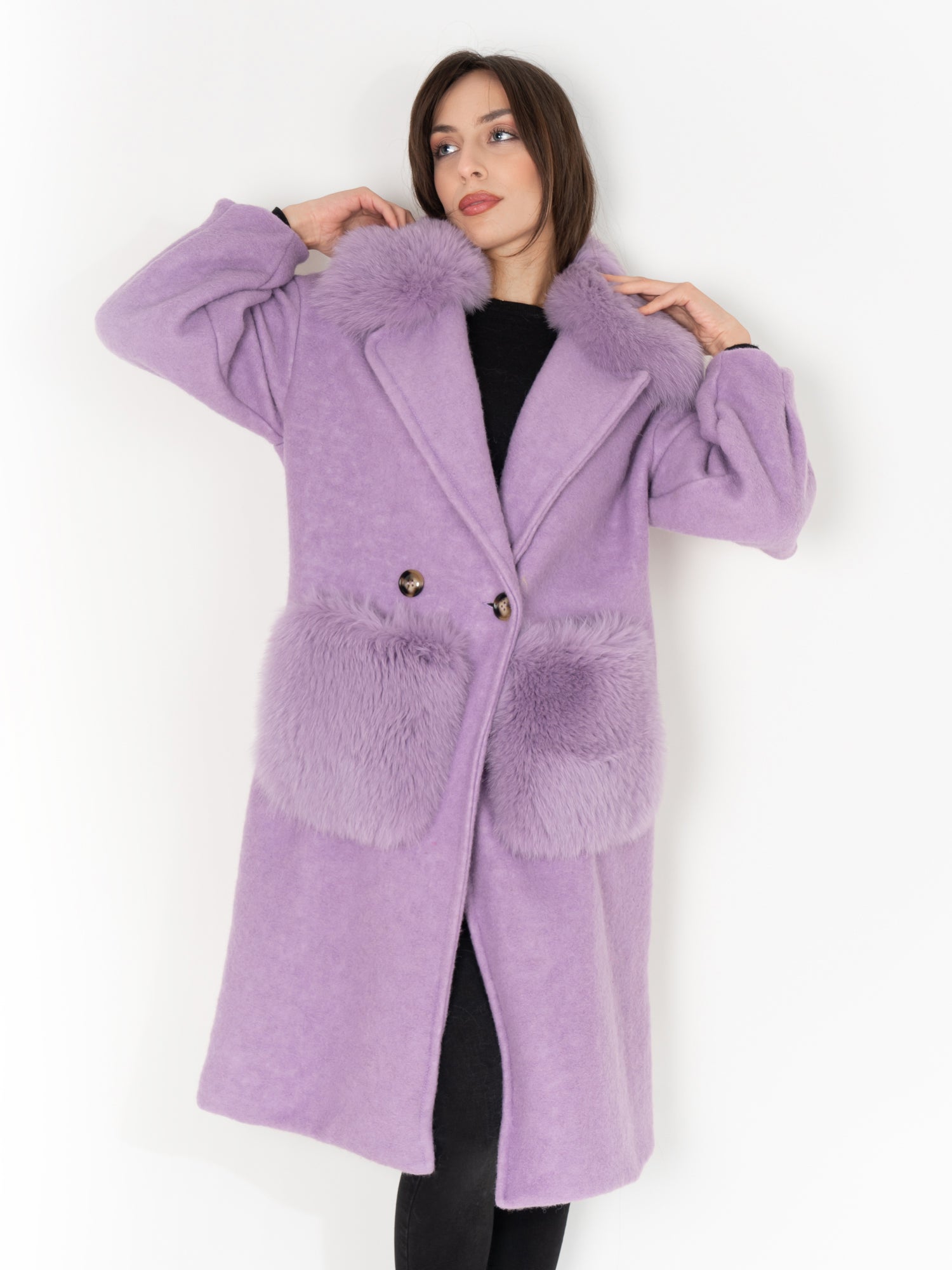 Coat Pockets And Collar In Lilac Fox