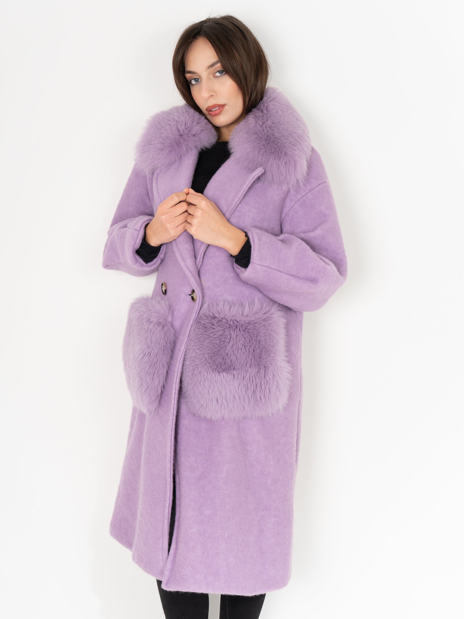 Coat Pockets And Collar In Lilac Fox