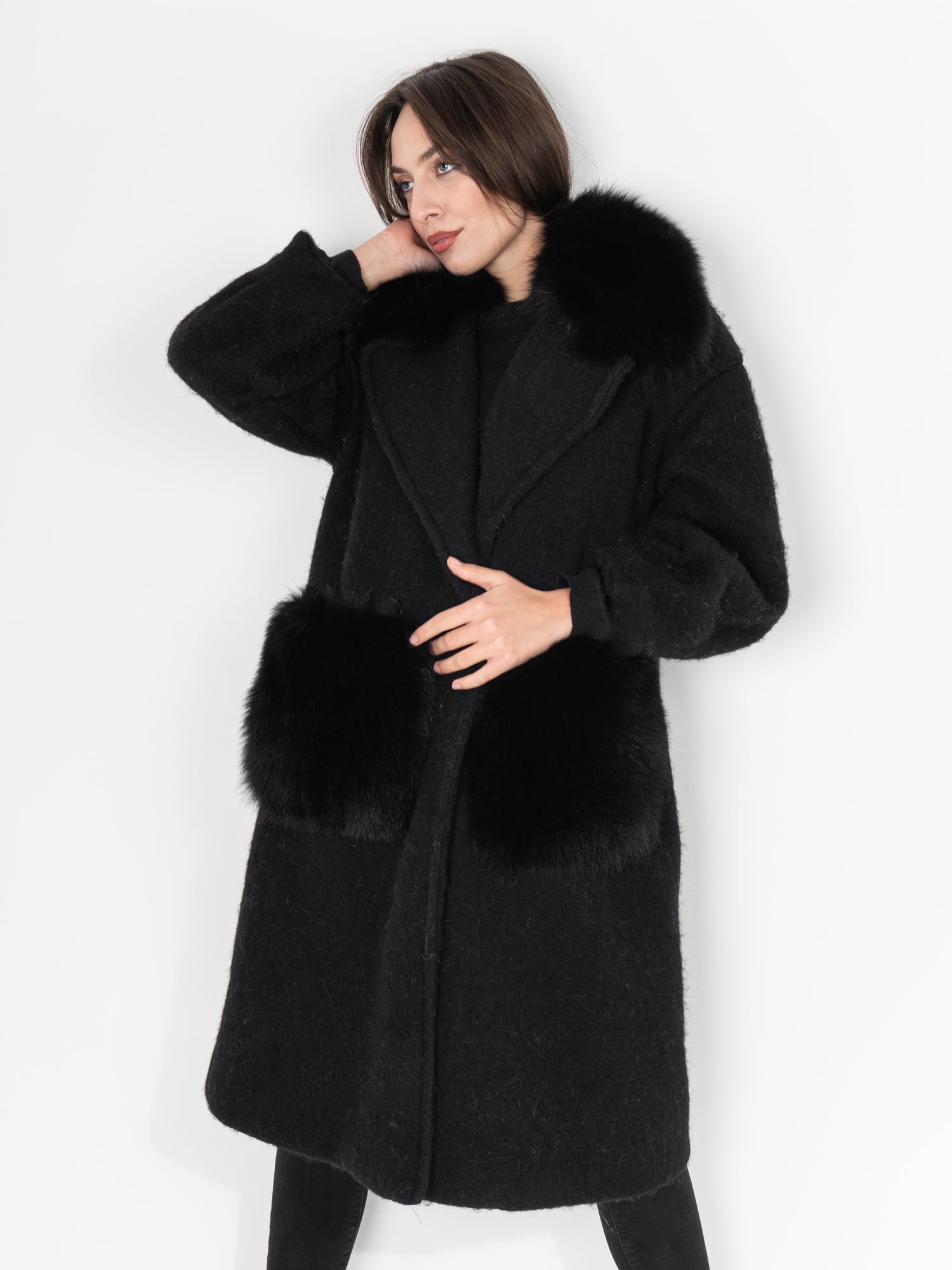 Coat Pockets And Collar In Black Fox