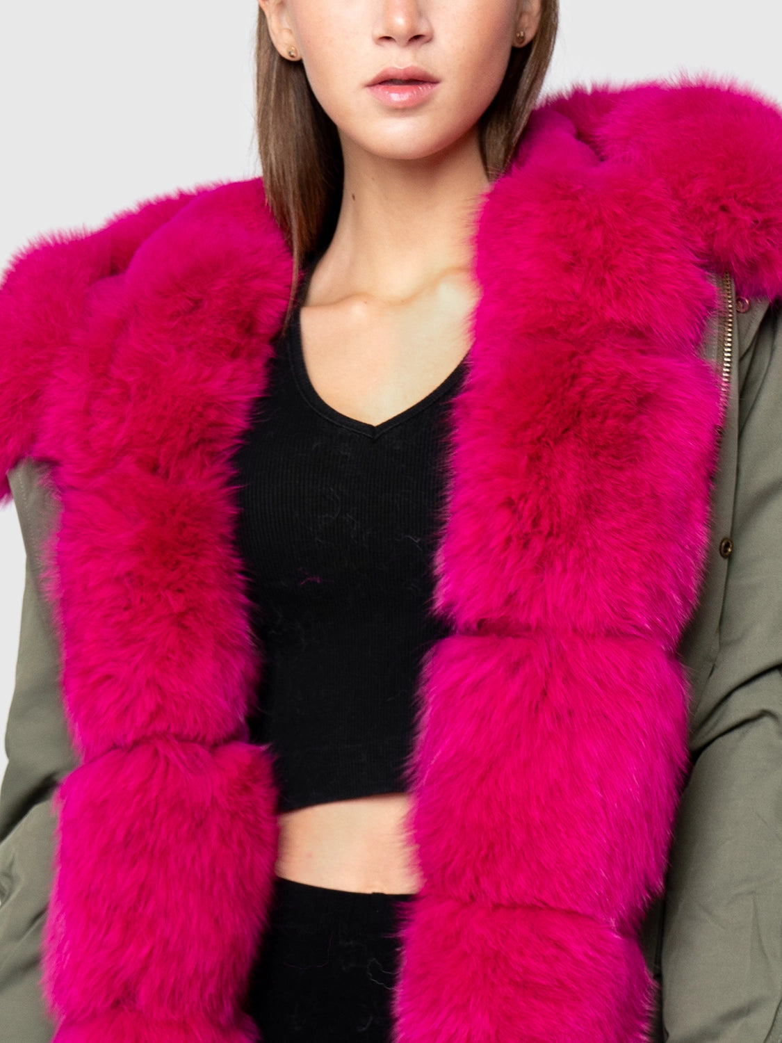 ALASKA - hood and border in fuchsia fox