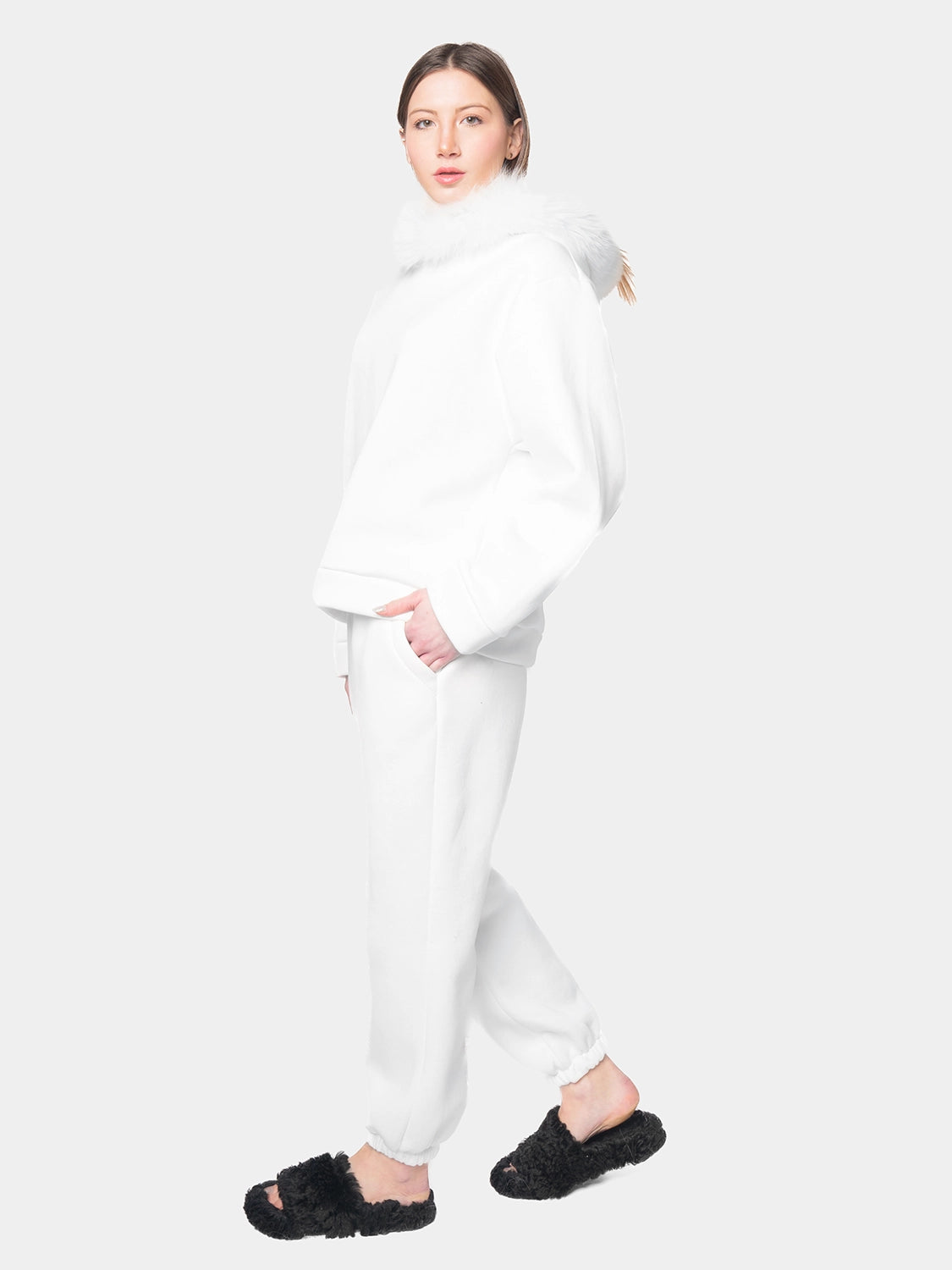 PORTO VENERE - Hooded tracksuit with white fox trim